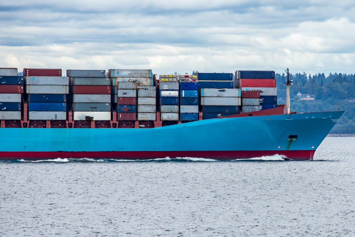 Azure containers vs Docker